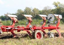 Ploughs Unia Ibis LH 3+1
