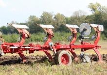 Ploughs Unia Ibis LH 4+