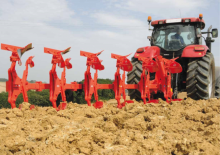 Ploughs Kuhn Multi-Master 123 5E T