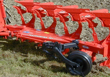 Ploughs Kuhn Multi-Master 152 T 4