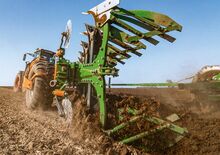Ploughs Amazone Tyrok 400
