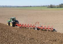 Ploughs Kuhn Vari-Challenger 8E NSH + ZXL 