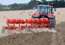 Ploughs Kuhn Vari-Manager 8 NSH + ZXL 