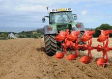 Ploughs Kuhn Vari-Master 122 NSH 5