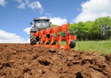 Ploughs Kuhn Vari-Master 123 5E