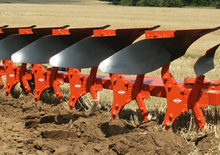 Ploughs Kuhn Vari-Master 152 T 6