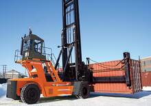 Reach stacker Toyota THD1980-E8