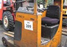 Reach Trucks OMG Retract 13