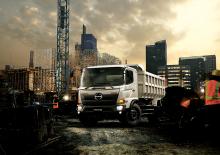 Rigid Chassis Hino 500 FD 1124 4x2