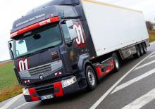 Rigid Chassis Renault PREMIUM 320.18 4X2