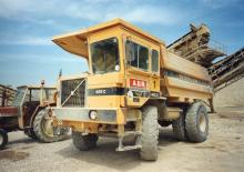 Rigid Dump Trucks Volvo 425C