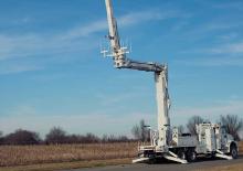 Römork Üstü Mafsallı Bomlu Vinçler Altec AA55E-E88