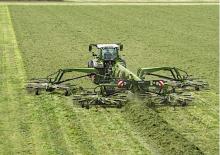 Rotary rakes Fendt Former 1402
