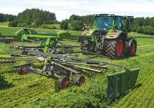 Rotary rakes Fendt Former 1452