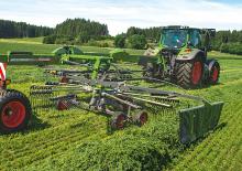 Rotary rakes Fendt Former 456 DN