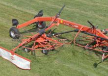 Rotary rakes Kuhn GA 7530