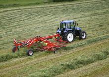 Rotary rakes Kuhn GA 8121