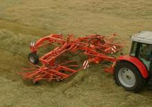 Rotary rakes Kuhn GA 8521