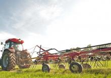 Rotary rakes Fella TH 1100