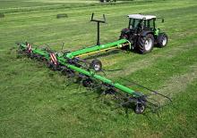 Rotary tedders DEUTZ-FAHR CoM 5222
