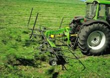 Rotary tedders DEUTZ-FAHR CoM 5222