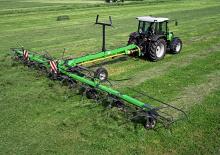 Rotary tedders DEUTZ-FAHR CoM 6822