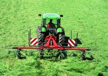 Rotary tedders Vicon Fanex 553