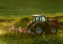 Rotary tedders Fella Sanos 8608 DN