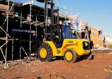 Rough terrain forkliftler JCB 926-4
