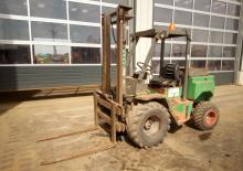 Rough terrain forkliftler Ausa CV 20