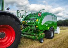 Round balers McHale Fusion 3 Pro