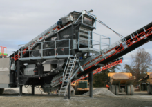 Rubble Recycling Plants Sandvik UH640E