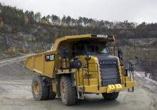Sabit damperli kamyon Caterpillar 772G