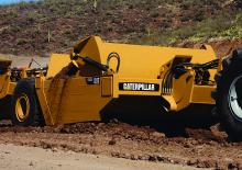 Scrapers Caterpillar TS225