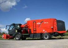 Self propelled feed mixers Kuhn SPW Intense 27.2 CL