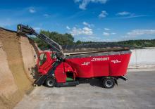 Self propelled feed mixers Trioliet Triotrac 2400