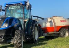 Self-propelled field sprayers New Holland Defender 3000