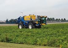 Self-propelled field sprayers Delvano Euro-Trac 6000