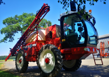 Self-propelled field sprayers Bargam Mac 2500 LC