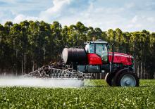 Self-propelled field sprayers Massey Ferguson MF 530R