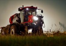Self-propelled field sprayers Case IH Patriot 3250