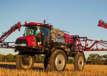 Self-propelled field sprayers Case IH Patriot 4430