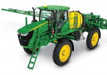 Self-propelled field sprayers John Deere R4030