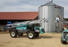 Self-propelled field sprayers Berthoud RAPTOR 5240