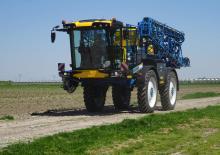 Self-propelled field sprayers Delvano ST27