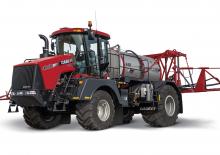 Self-propelled field sprayers Case IH Titan 4040