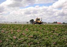 Self-propelled field sprayers Challenger SpraCoupe 4460 M