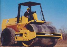 Single-drum Rollers Caterpillar CS-553