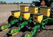 Sowing machines John Deere 1010