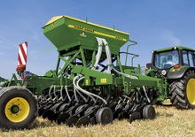 Sowing machines John Deere 750A